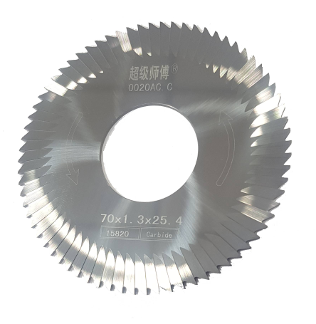 Фреза прямая KEYWORLD 0020AC.C. 70x1,3х25,4xT72 с боковыми насечками Carbide для 100Е